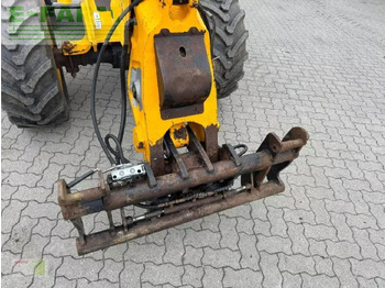 Mini escavadeira JCB tm 220 agri tele: foto 4