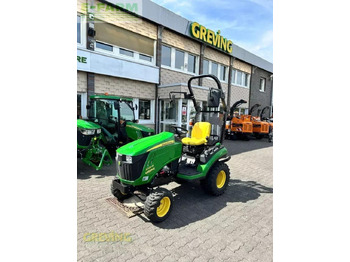 Trator JOHN DEERE 1026R