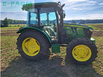 Trator JOHN DEERE 5075E