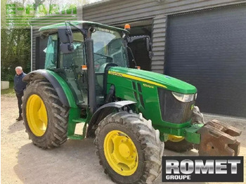 Trator JOHN DEERE 5090M