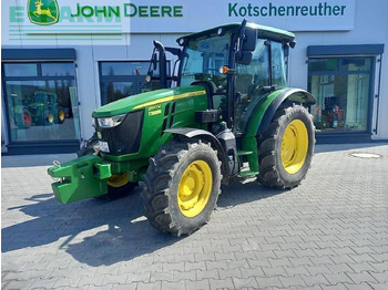 Trator JOHN DEERE 5100M