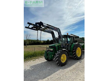 Trator JOHN DEERE 6230