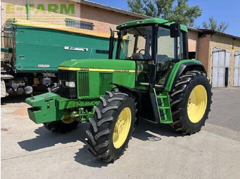 Trator JOHN DEERE 6910