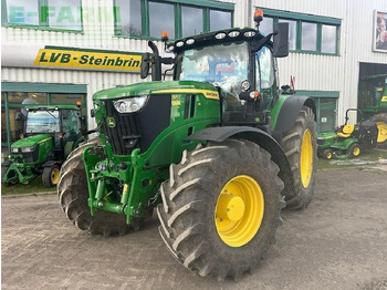 Trator JOHN DEERE 6R 215