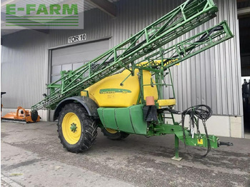 Pulverizador de arrastar JOHN DEERE