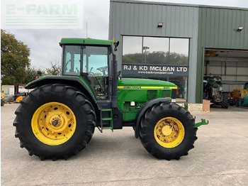 Trator JOHN DEERE 7710