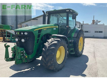 Trator JOHN DEERE 8R Series