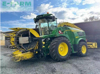 Picadora de forragem automotriz JOHN DEERE 8400