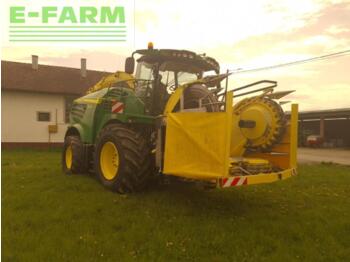 Picadora de forragem automotriz JOHN DEERE 8600