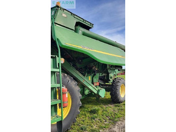 Ceifeira debulhadora JOHN DEERE
