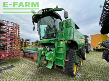 Ceifeira debulhadora JOHN DEERE S690