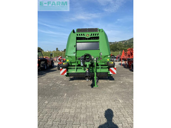 Enfardadeira de fardos quadrados John Deere v451 m: foto 2
