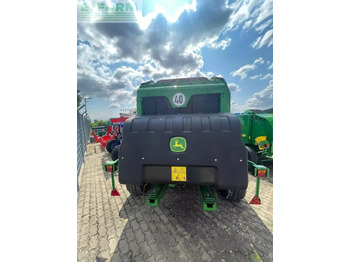 Enfardadeira de fardos quadrados John Deere v451g: foto 4