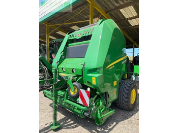 Enfardadeira de fardos quadrados JOHN DEERE