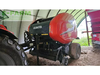 Enfardadeira de fardos quadrados KUBOTA