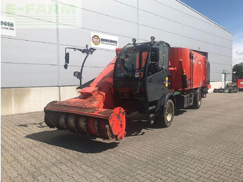 Equipamento de gado KUHN