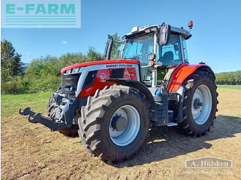 Trator MASSEY FERGUSON 100 series