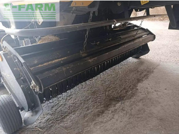 Enfardadeira de fardos quadrados New Holland br7070 crop cutter: foto 5