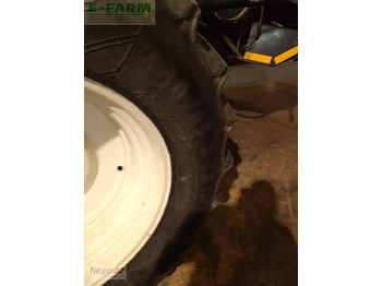 Ceifeira debulhadora New Holland cr9070 elevation: foto 4