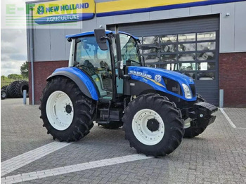 Trator NEW HOLLAND T5