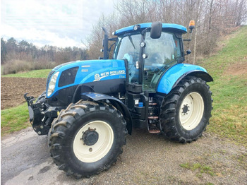 Trator NEW HOLLAND T7