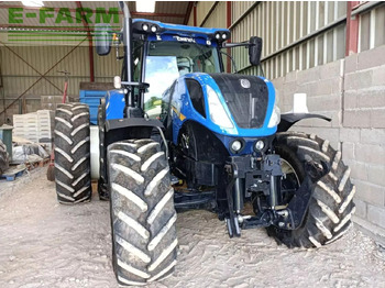 Trator NEW HOLLAND T7.230