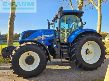Trator NEW HOLLAND T7.230