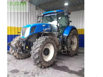Trator NEW HOLLAND T7.250