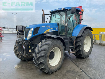 Trator NEW HOLLAND T7050