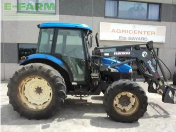 Trator NEW HOLLAND
