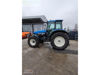 Trator NEW HOLLAND TM