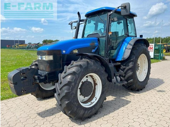 Trator NEW HOLLAND TM