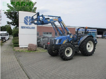 Trator NEW HOLLAND