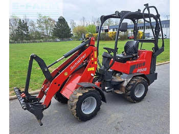 Mini escavadeira SCHÄFFER