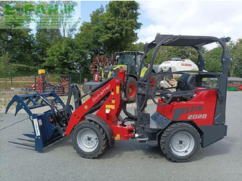 Mini escavadeira SCHÄFFER