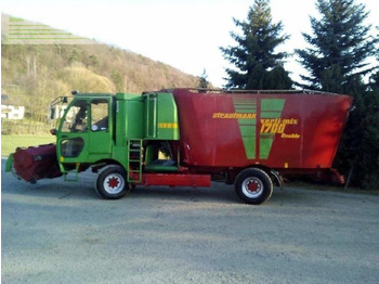 Equipamento de gado STRAUTMANN