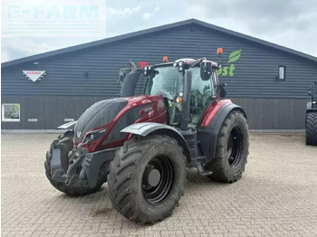 Trator VALTRA