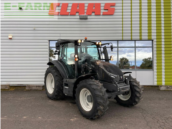 Trator VALTRA