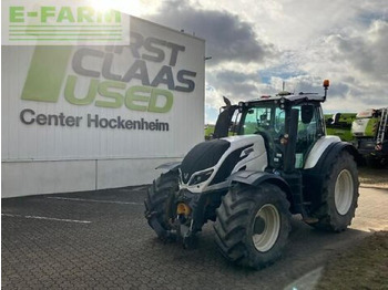 Trator VALTRA T174