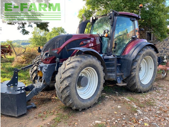 Trator VALTRA T214