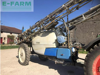 Pulverizador de arrastar