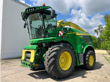 Colheitadeira JOHN DEERE 8400
