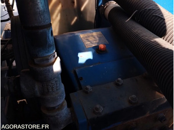 Caminhão Camion 3.5t Hydrocureur Renault Mascott – équipement Huwer: foto 5 Caminhão Camion 3.5t Hydrocureur Renault Mascott – équipement Huwer: foto 5