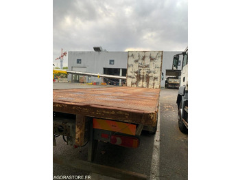 Caminhão Porteur plateau DAF LF 18.250 - 2004 - 418000 Kms: foto 3