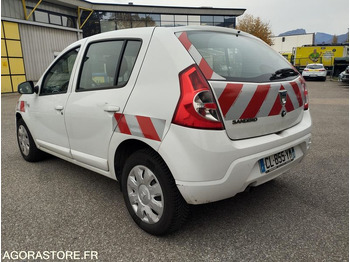 Automóvel DACIA SANDERO_1.5 dCi eco2 90 cv _ CL-855-YM: foto 5 Automóvel DACIA SANDERO_1.5 dCi eco2 90 cv _ CL-855-YM: foto 5