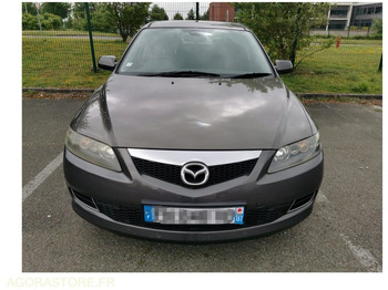 Automóvel MAZDA