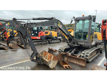 Escavadeira VOLVO ECR50D
