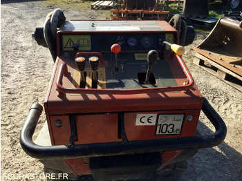 Carregadeira PORTE OUTILS à chenilles DITCH WITCH SK500: foto 4