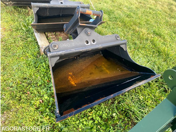 Peça de reposição de Máquina de construção nuevo Godet curage orientable pour pelle 4T à 6T NEUF: foto 2