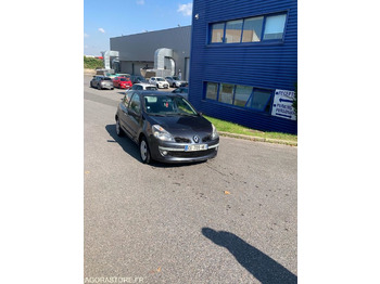 Automóvel RENAULT
